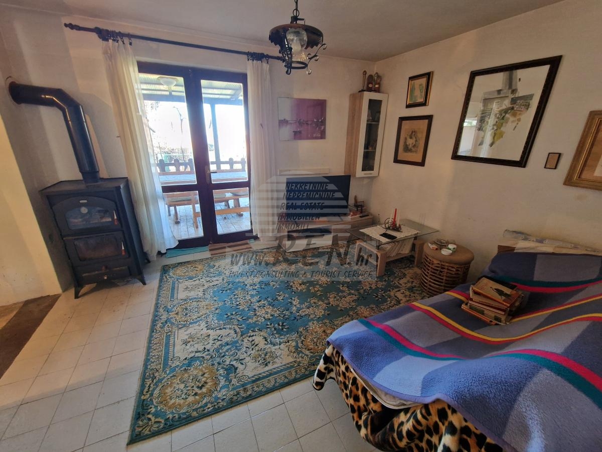 House near the sea with sea view 2