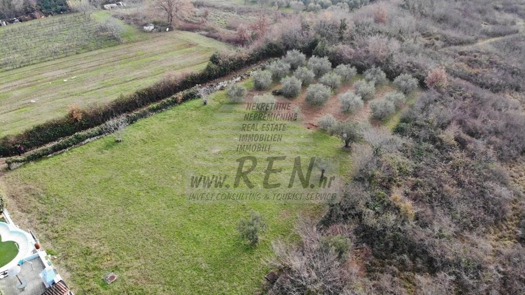 Terreno edificabile nei dintorni di Novigrad-Cittanova 2