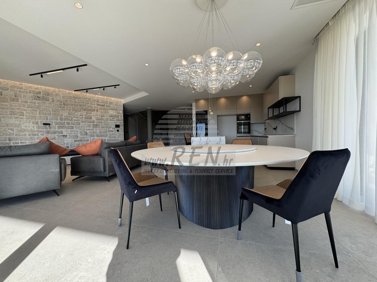 Luxury Villa with a unique view in Istria - at the stage of construction 14