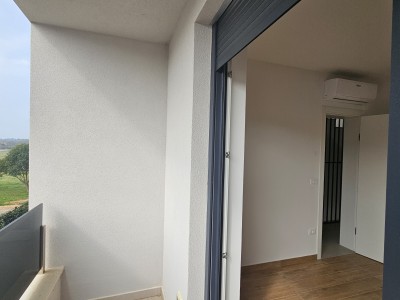 Doppelhaushälfte mit Pool in Strandnähe in Novigrad 6
